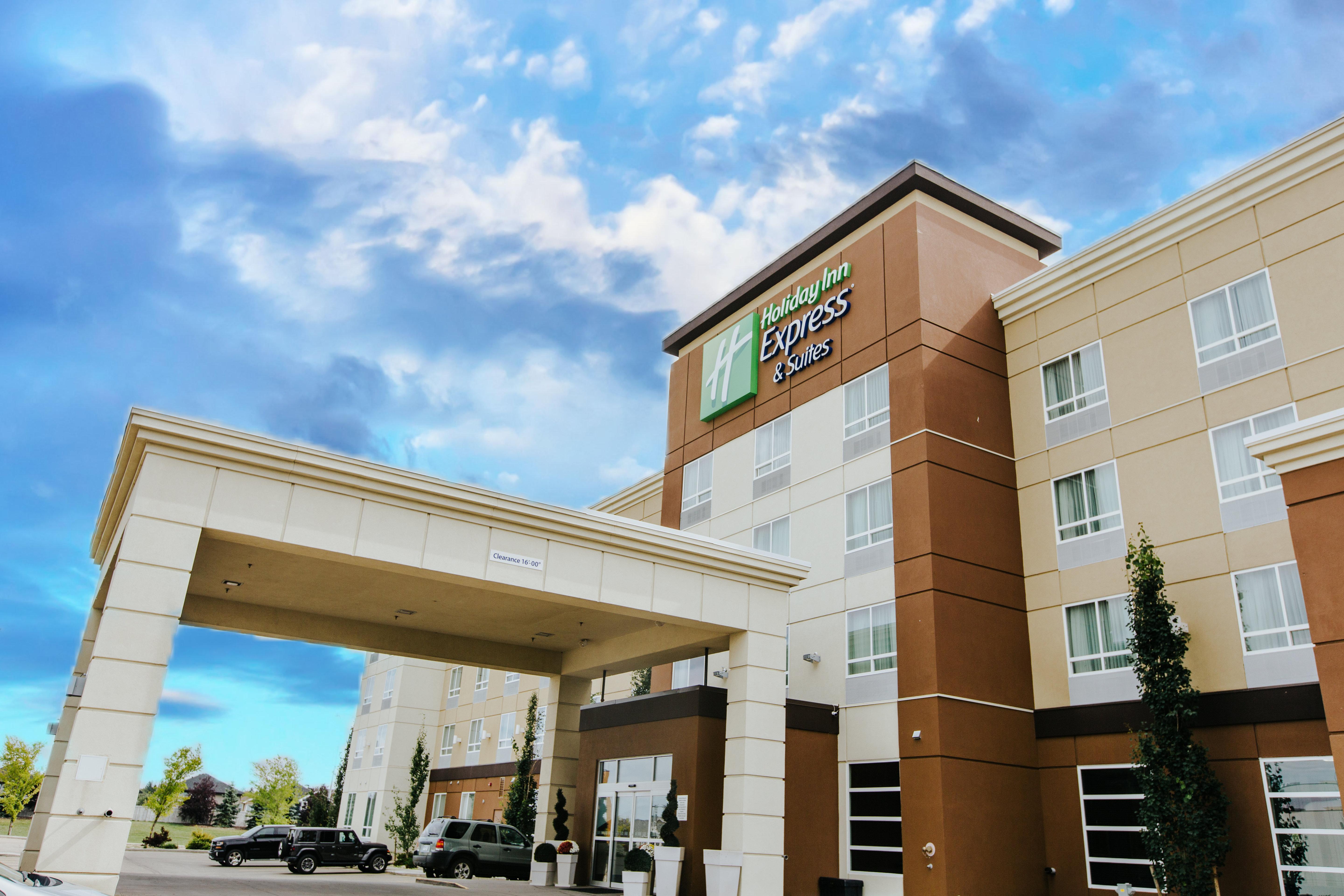 Holiday Inn Express & Suites Spruce Grove - Stony Plain By Ihg מראה חיצוני תמונה