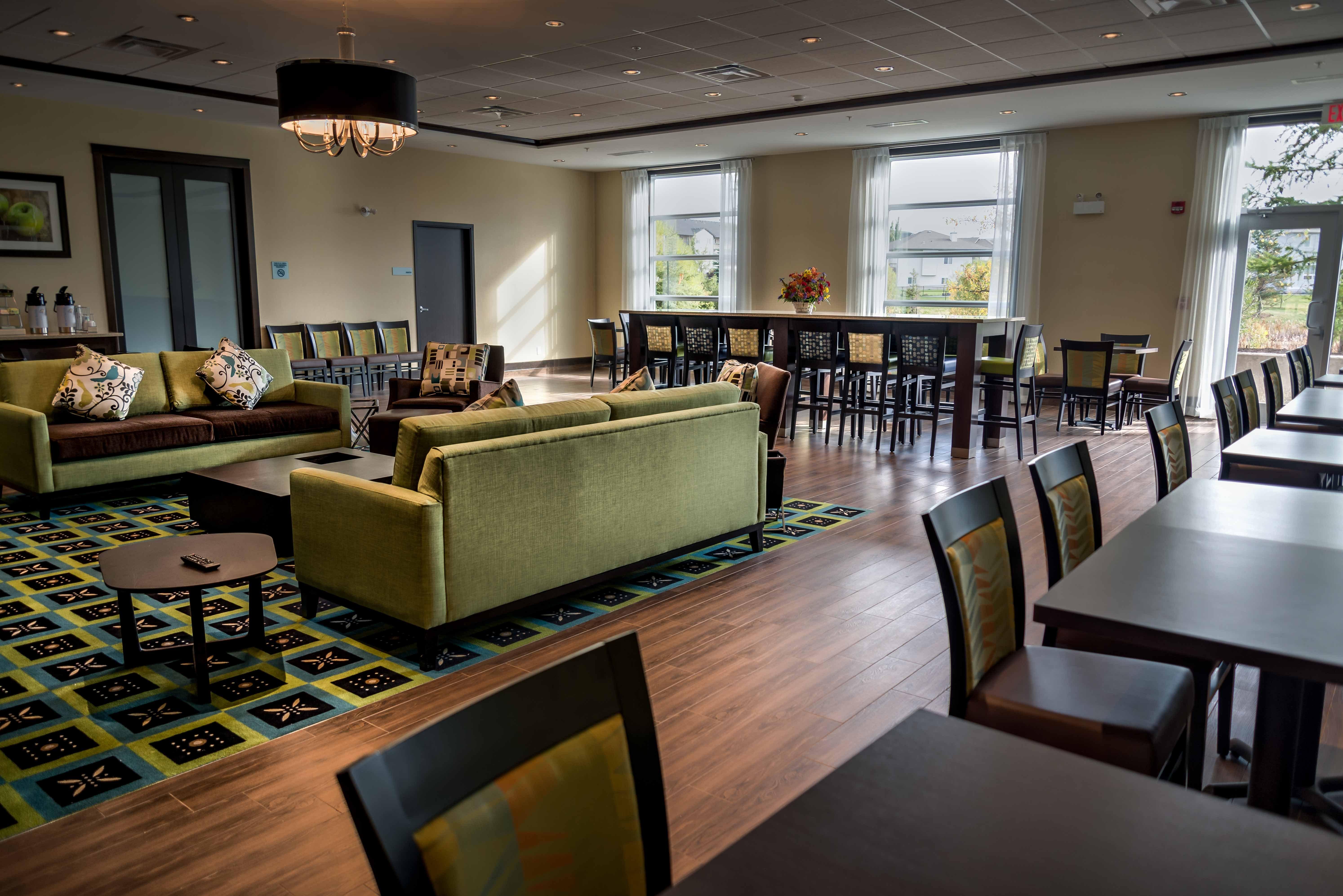 Holiday Inn Express & Suites Spruce Grove - Stony Plain By Ihg מראה חיצוני תמונה